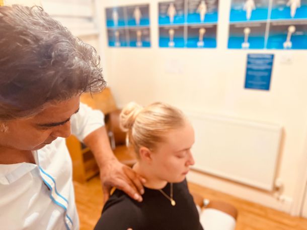 Shrug Off Shoulder Pain osteopath wimbledon